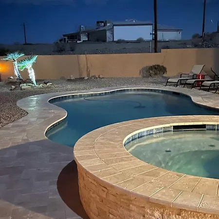 4 Mi To Lake Havasu Home With Hot Tub And Pool