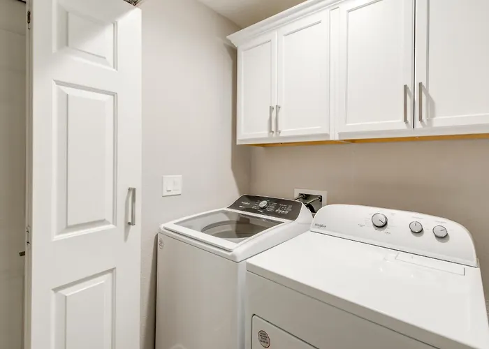 4 Mi To The Lake! Havasu W/ Heated Pool *