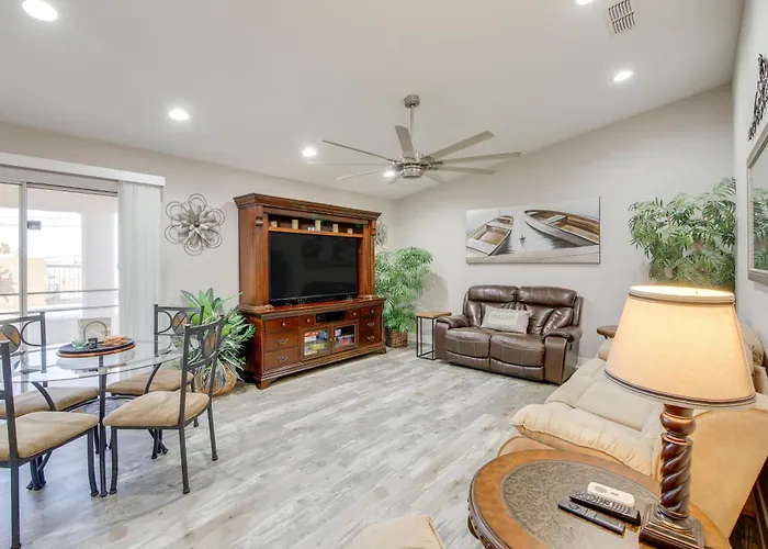 4 Mi To The Lake! Havasu W/ Heated Pool Casa vacanze