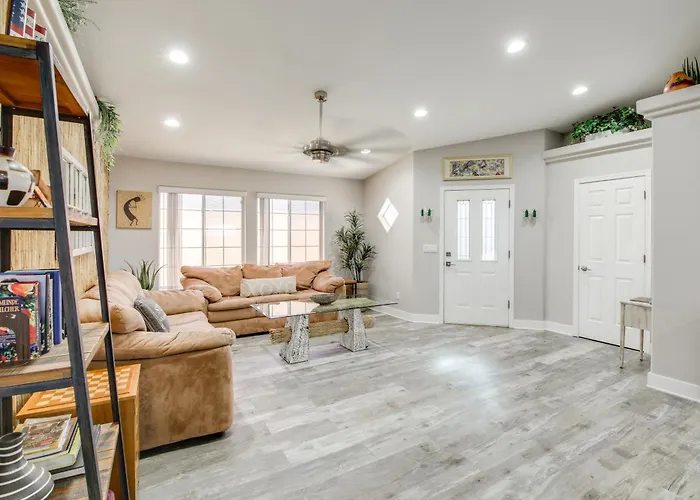 4 Mi To The Lake! Havasu W/ Heated Pool Casa vacanze Lake Havasu City